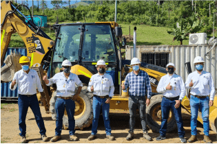 Instructores de Grupo MAKRO Colombia reciben taller de capacitación