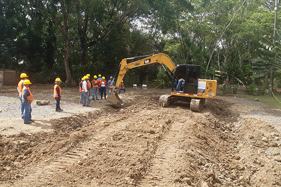 excavadora-apartado-1