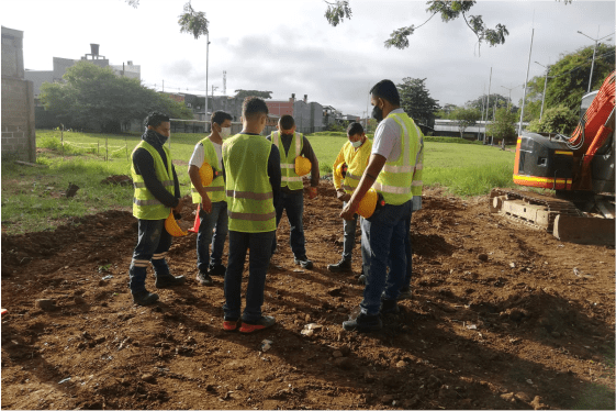 pausas-activas-inspeccion-de-maquinaria-1