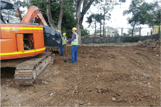 pausas-activas-inspeccion-de-maquinaria-13