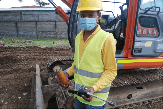 pausas-activas-inspeccion-de-maquinaria-17