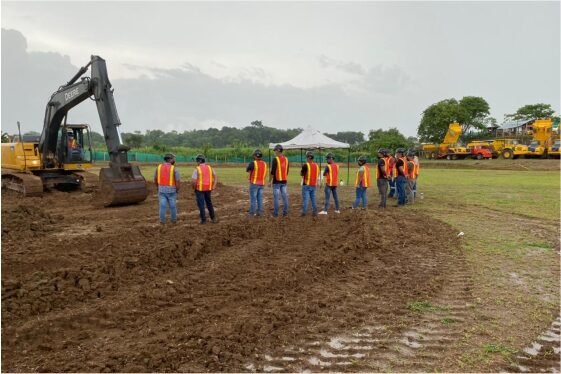 practica-excavadora-panama-1